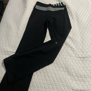 Lululemon groove pant